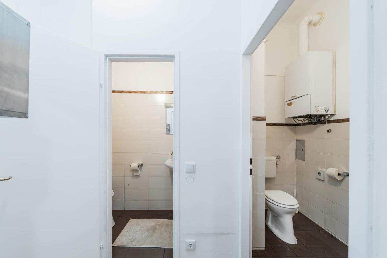 Central City Rooms By Home2 Vienna Esterno foto